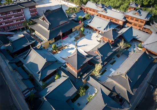 1682687185860534.jpg 畫展前宣04281513.jpg