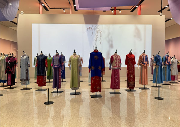 1727869111116801.jpg 25383d18ae224ed0abcd8cb19c86125c~tplv-obj.jpg